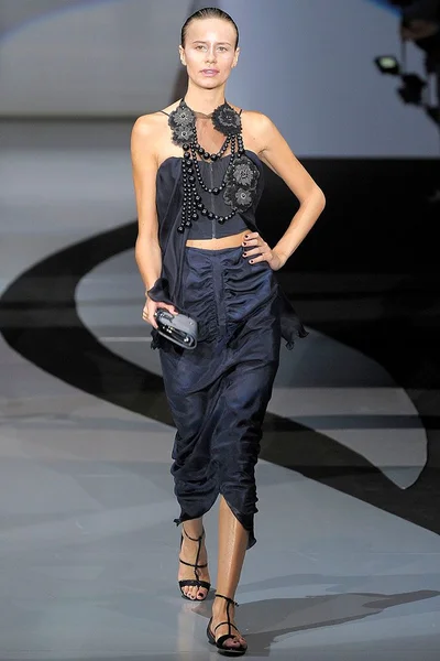 Look 49